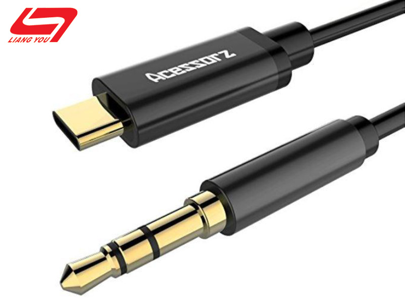 USB-C to 3.5mm Plug