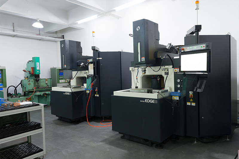 MAKINO-Precision EDM in Japan